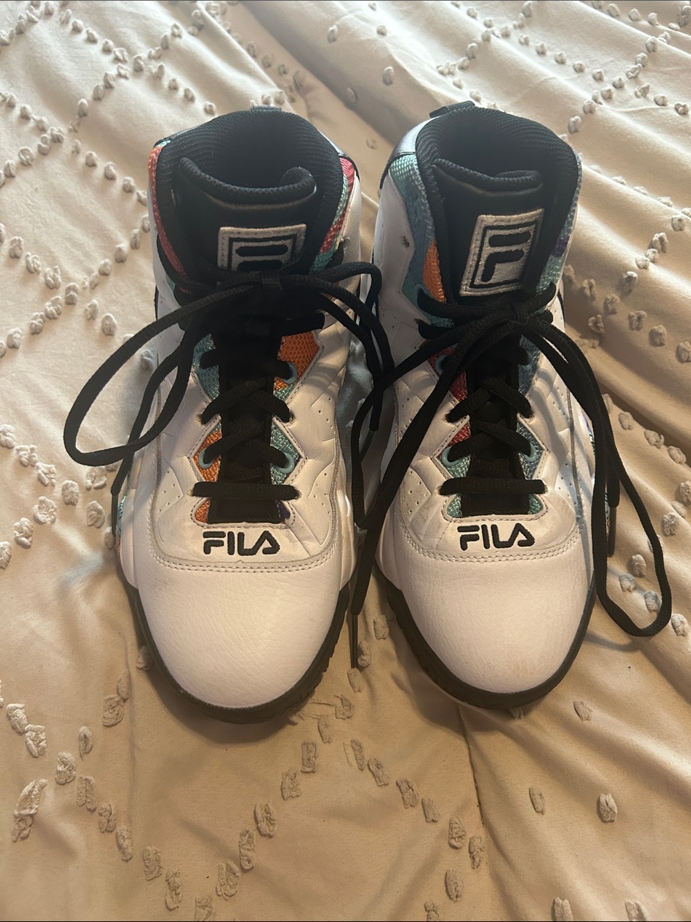 Fila White High-Top Sneakers with Black Laces and Multicolor Accents